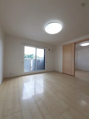 のマンスリーマンション・ウィークリーマンション「チセコロカムイ 201・洋室(No.1296471)」メイン画像