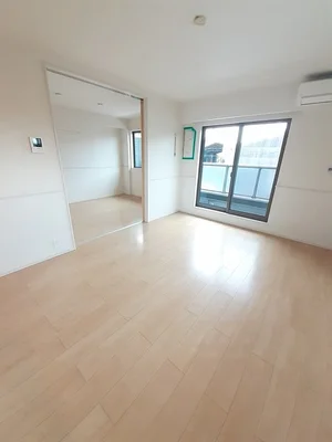 のマンスリーマンション・ウィークリーマンション「エレガンス　ケリー　Ⅱ 201・洋室(No.1296621)」メイン画像