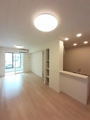 高松市のマンスリーマンション・ウィークリーマンション「四季　夏 104・洋室(No.1296732)」メイン画像