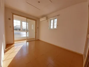 山形県のマンスリーマンション・ウィークリーマンション「ウィスティリア　パディ弐番館 211・洋室(No.1296819)」メイン画像