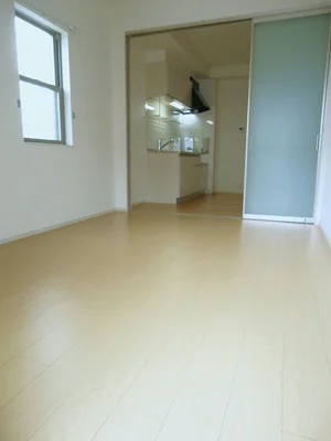 豊川市民病院周辺のマンスリーマンション・ウィークリーマンション「カーサ下五井 101・洋室(No.1296860)」メイン画像