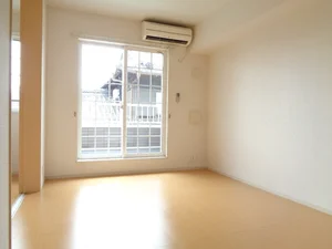 のマンスリーマンション・ウィークリーマンション「ベル　ソレイユ 203・洋室(No.1296871)」メイン画像