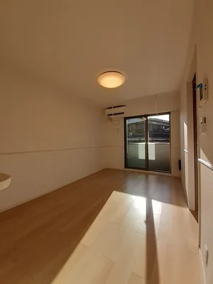 のマンスリーマンション・ウィークリーマンション「ザ・コンフォートⅢ 103・洋室(No.1296904)」メイン画像