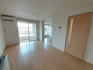 のマンスリーマンション・ウィークリーマンション「ビラシャルマンＳ 204・洋室(No.1296922)」メイン画像