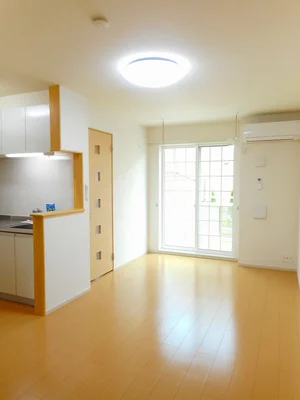 のマンスリーマンション・ウィークリーマンション「コルソ　アロッジオＭ　Ⅲ 102・洋室(No.1296931)」メイン画像