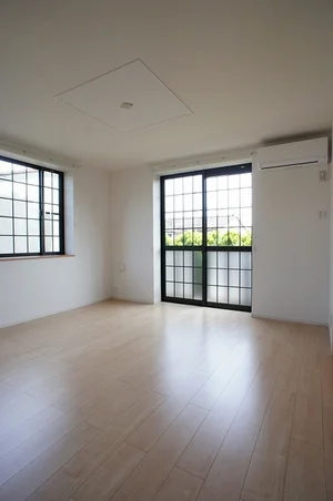 のマンスリーマンション・ウィークリーマンション「メゾンドールＫ　Ⅵ 101・洋室(No.1297192)」メイン画像