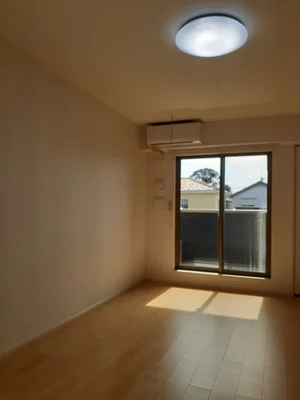 豊川市民病院周辺のマンスリーマンション・ウィークリーマンション「リヴ・シンフォニー 203・洋室(No.1297393)」メイン画像