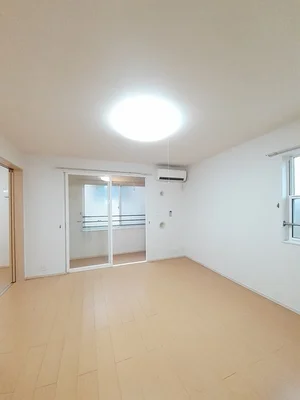 のマンスリーマンション・ウィークリーマンション「ソレイユ豊田 201・洋室(No.1297415)」メイン画像