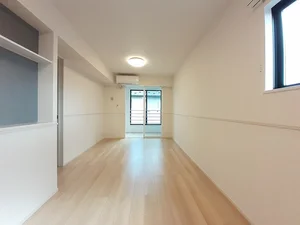 のマンスリーマンション・ウィークリーマンション「ベルモア長附 201・洋室(No.1297430)」メイン画像