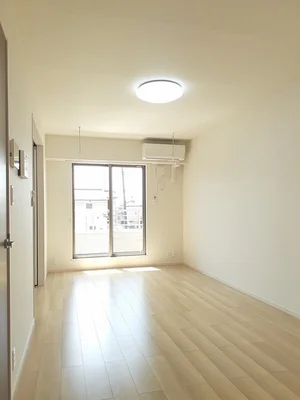 のマンスリーマンション・ウィークリーマンション「リュニック　唯　Ⅰ 202・洋室(No.1297452)」メイン画像