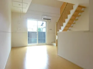 のマンスリーマンション・ウィークリーマンション「グランド　シャイン　Ⅰ 102・洋室(No.1297466)」メイン画像