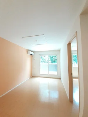 のマンスリーマンション・ウィークリーマンション「フォルムＭモデナ　Ⅲ 202・洋室(No.1297631)」メイン画像