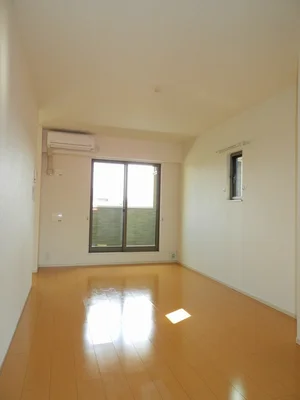 のマンスリーマンション・ウィークリーマンション「プレストーラⅡ 201・洋室(No.1297633)」メイン画像