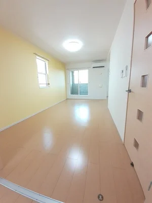 のマンスリーマンション・ウィークリーマンション「フォール・リアン　Ⅱ 203・洋室(No.1297654)」メイン画像