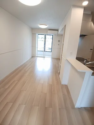 のマンスリーマンション・ウィークリーマンション「ウッドスプリング山根　Ａ 103・洋室(No.1297668)」メイン画像