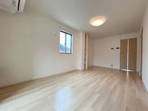 のマンスリーマンション・ウィークリーマンション「サリーチェ唐津 103・洋室(No.1297839)」メイン画像