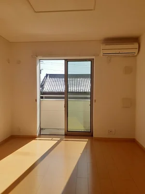 のマンスリーマンション・ウィークリーマンション「ウォーターグレイス　Ｂ 201・洋室(No.1297876)」メイン画像