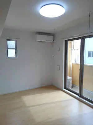 湖西市のマンスリーマンション・ウィークリーマンション「グレイスフル　やがみ　Ⅲ 101・洋室(No.1297937)」メイン画像