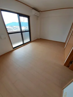 新居浜市のマンスリーマンション・ウィークリーマンション「モンシェ　モア・Ⅱ 503・洋室(No.1297976)」メイン画像