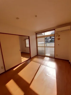 のマンスリーマンション・ウィークリーマンション「ベルハイツ岡野 102・洋室(No.1297993)」メイン画像