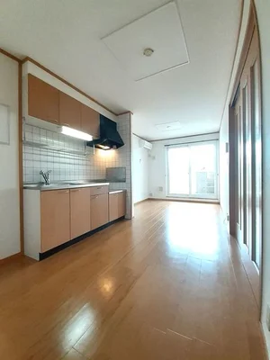 のマンスリーマンション・ウィークリーマンション「ヴィラ　チェリーブロッサムＢ 202・洋室(No.1297998)」メイン画像