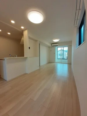 のマンスリーマンション・ウィークリーマンション「ヒルズ長久　Ｂ 201・洋室(No.1298011)」メイン画像