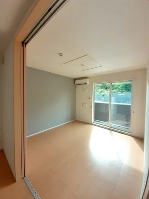 端岡駅（香川県）のマンスリーマンション・ウィークリーマンション「ハピネスⅢ 102・洋室(No.1298070)」メイン画像