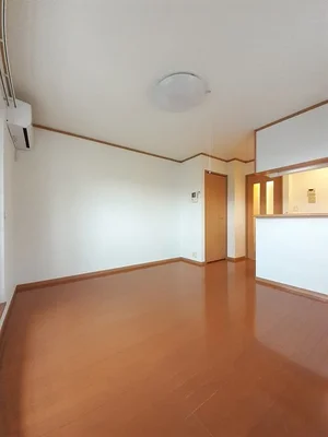 のマンスリーマンション・ウィークリーマンション「グラツィオーソ 201・洋室(No.1298290)」メイン画像