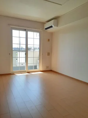 のマンスリーマンション・ウィークリーマンション「セレノ・カーサ・Ｓ　Ⅱ 102・洋室(No.1298435)」メイン画像