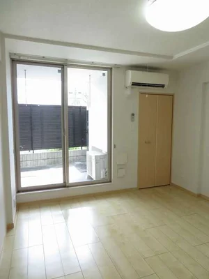 のマンスリーマンション・ウィークリーマンション「グレイスメロウ 102・洋室(No.1298500)」メイン画像