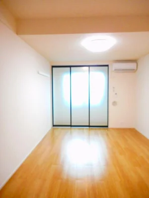 のマンスリーマンション・ウィークリーマンション「マロンⅡ 203・洋室(No.1298505)」メイン画像