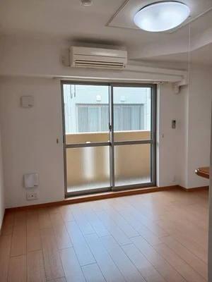 のマンスリーマンション・ウィークリーマンション「サニーブローテ住吉Ⅰ 305・洋室(No.1298527)」メイン画像