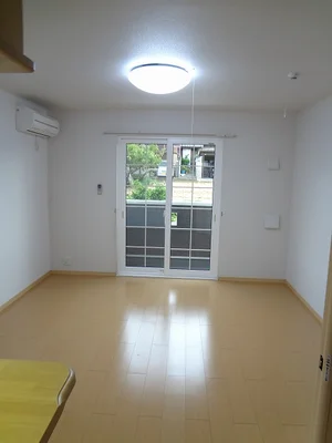 のマンスリーマンション・ウィークリーマンション「ベルソレイユ　Ｂ 101・洋室(No.1298529)」メイン画像