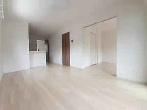 兵庫県のマンスリーマンション・ウィークリーマンション「ヴィラ　ドゥ　グレーヌ梅ケ谷Ｂ 201・洋室(No.1298622)」メイン画像