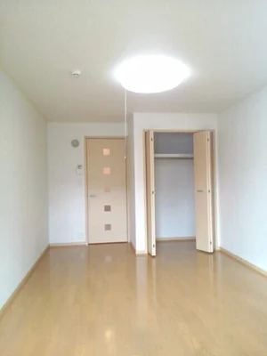 のマンスリーマンション・ウィークリーマンション「リナッセ　東山 206・洋室(No.1298639)」メイン画像