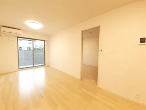 のマンスリーマンション・ウィークリーマンション「ヴィオラ　パッソⅧ 101・洋室(No.1298655)」メイン画像