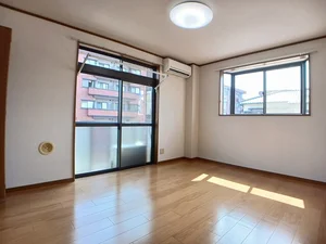 のマンスリーマンション・ウィークリーマンション「アルテール幸神 203・洋室(No.1298781)」メイン画像