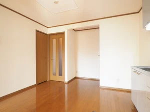 のマンスリーマンション・ウィークリーマンション「ダンケ吉志 102・洋室(No.1298853)」メイン画像