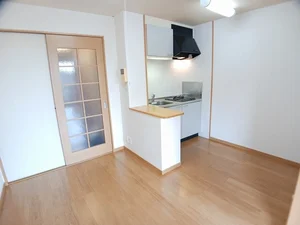 のマンスリーマンション・ウィークリーマンション「ヴィラージュＢ 205・洋室(No.1298856)」メイン画像