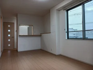 のマンスリーマンション・ウィークリーマンション「ディアコート口酒井　参番館 301・洋室(No.1298870)」メイン画像