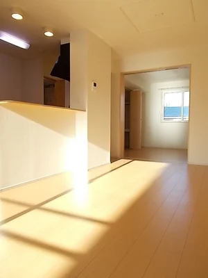 のマンスリーマンション・ウィークリーマンション「プロヴァンス 102・洋室(No.1298932)」メイン画像