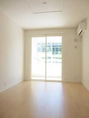 鹿児島県のマンスリーマンション・ウィークリーマンション「プラシード串木野Ⅱ 103・洋室(No.1298941)」メイン画像