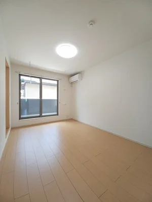 のマンスリーマンション・ウィークリーマンション「ぶどうの木 202・洋室(No.1298985)」メイン画像