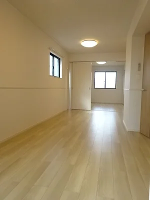 のマンスリーマンション・ウィークリーマンション「イリーデⅡ 101・洋室(No.1298997)」メイン画像