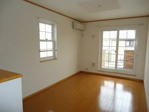 のマンスリーマンション・ウィークリーマンション「プラムフィールドＥ 201・洋室(No.1299001)」メイン画像