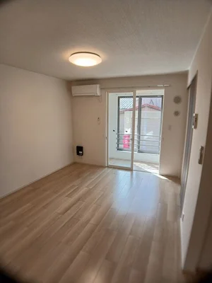 のマンスリーマンション・ウィークリーマンション「ブリーゼ 102・洋室(No.1299041)」メイン画像