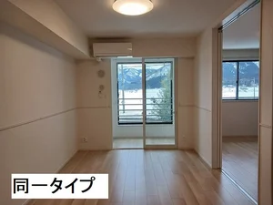 のマンスリーマンション・ウィークリーマンション「ローズ　ガーデン　櫛川　Ｂ 202・洋室(No.1299052)」メイン画像