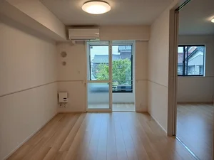 福井県のマンスリーマンション・ウィークリーマンション「ローズ　ガーデン　櫛川　Ｂ 102・洋室(No.1299055)」メイン画像
