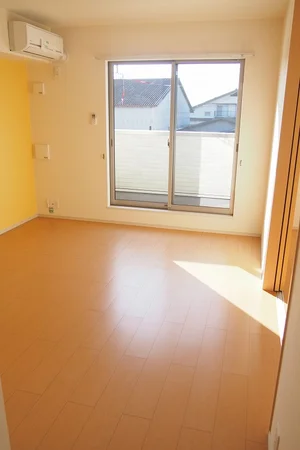 丸亀駅（香川県）のマンスリーマンション・ウィークリーマンション「アルバＡ 203・洋室(No.1299081)」メイン画像