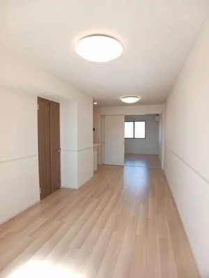 のマンスリーマンション・ウィークリーマンション「サンフラワー大社 104・洋室(No.1299102)」メイン画像